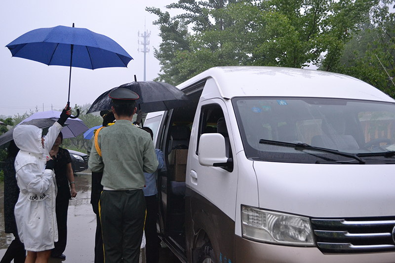 北京专车接送骨灰海撒