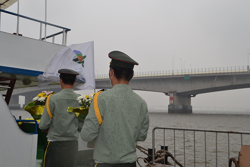 北京骨灰撒海服务的全部费用大概需要多少钱呢？